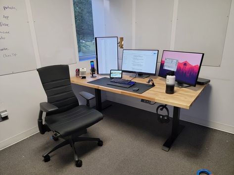 Creative Office Setup. Three monitors. Herman Miller Embody Logitech Chair. White Board Wall. Battle Station, Whiteboard Wall, Pc Gaming Setup, Video Game Room Design, Cool Desktop, Desktop Stand, Workspace Inspiration, Best Desk, Computer Setup