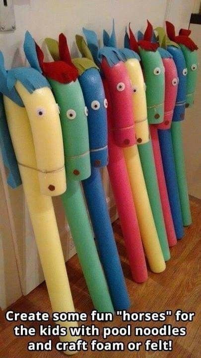 Pool Noodles, Dramatic Play, בר מצווה, Kid Crafts, Diy Toys, Preschool Crafts, Bun Hairstyles, Kids Activities, Sunday School