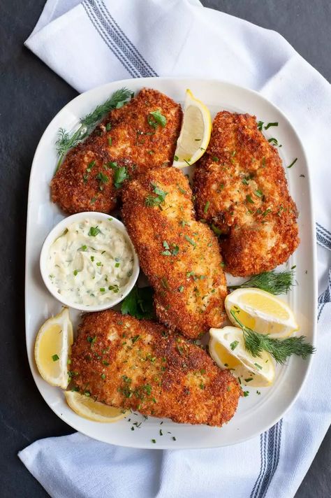 Chicken Kiev Recipe Easy Chicken Breast Recipes, Chicken Kiev Recipe, Fried Chicken Cutlets, Breaded Chicken Cutlets, Chicken Kiev, Dinner Rotation, Easy Chicken Breast, Chicken Breast Recipes Easy, Breast Recipe