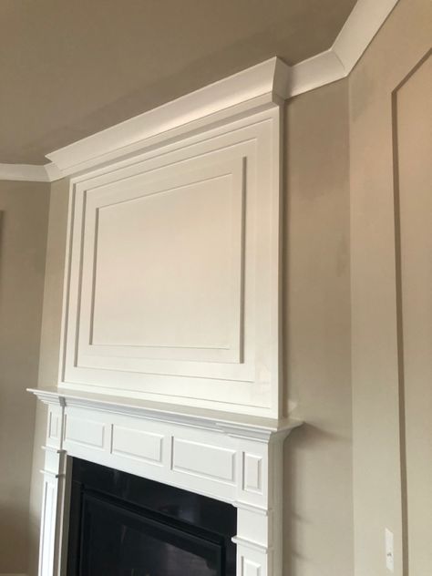 Trim Around Tv Above Fireplace, Molding Above Fireplace Mantel, Panelled Fireplace Wall With Tv, Wall Molding Above Fireplace, Fireplace Tv Wall Moulding, Molding Over Fireplace, Panelling Above Fireplace, Panel Moulding Above Fireplace, Dental Molding Trim Fireplace