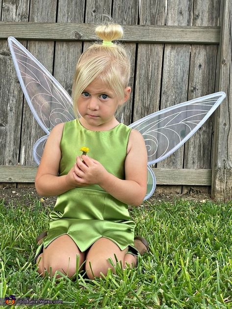 Tinker Bell Costume Tinkerbell Peter Pan, Bell Costume, Dress Making Tutorial, Tinker Bell Costume, Peter Pan And Tinkerbell, Homemade Costume, Velvet Cape, Costume Works, Sew Zipper