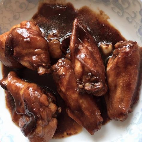 Recipes With Oyster Sauce, Trotters Recipe, Oyster Sauce Chicken, Cooked Oysters, Chicken Sauce Recipes, Cooking Chinese Food, Chinese Foods, Soy Chicken, Cooking Chicken