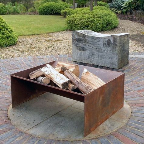 Top 60 Best Metal Fire Pit Ideas - Steel Backyard Designs Metal Fire Pit Ideas, Fire Pit Video, Cheap Fire Pit, Gazebo With Fire Pit, Fire Pit Wall, Fire Pit Party, Outside Fire Pits, Iron Fire Pit, Rustic Fire Pits