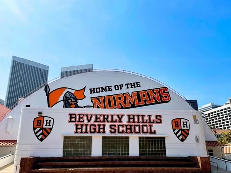 Beverly Hills High School ranks among the best public high schools in the country, according to U.S. News and World Report. Beverly Hills Restaurants, Beverly Hills High School, School Scores, American High School, Public High School, Beverly Hills 90210, Century City, High Schools, Culver City