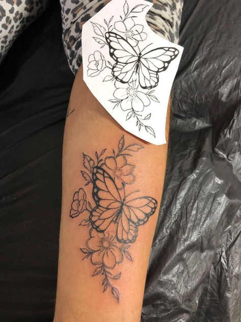 Butterflies On Forearm Tattoo, Daisy And Butterfly Tattoo, Beautiful Spine Tattoos, Small Dope Tattoos, Butterfly With Flowers Tattoo, Butterfly Tattoos On Arm, Simple Forearm Tattoos, Spine Tattoo Ideas, Cowgirl Tattoos