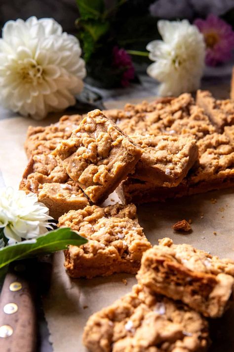 Nutter Butter Cookie Bars: Every bite is sweet, peanutty, and flavorful! Just like the classic nutter butters but remade even more delicious! Sheet Pan Zucchini, Pan Zucchini, Butter Cookie Bars, College Recipes, Garlic Croutons, Half Baked Harvest Recipes, Peanut Cookies, Easy Peanut Butter Cookies, Peanut Butter Cookie Dough