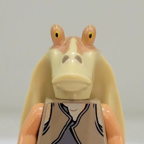 Zachary Masciantonio on Instagram: "One of the best Star Wars characters is Jar Jar Binks! He is controversial with Star Wars fans, but let's be honest, kids loved him, and he helped build a new audience with the prequel movies. Are you a fan of Jar Jar Binks? Enjoy this Lego Star Wars Jar Jar Binks minifigure! Follow me for daily Lego content. #Lego #legostarwars #starwars #legopic #minifigures #jarjarbinks #legofan #afol #prequeltrilogy" Star Wars Jar Jar Binks, Star Wars Jar, Jarjar Binks, Star Wars Jar Jar, Jar Jar Binks, Sith Lord, Star Wars Characters, Lego Star, Lego Star Wars