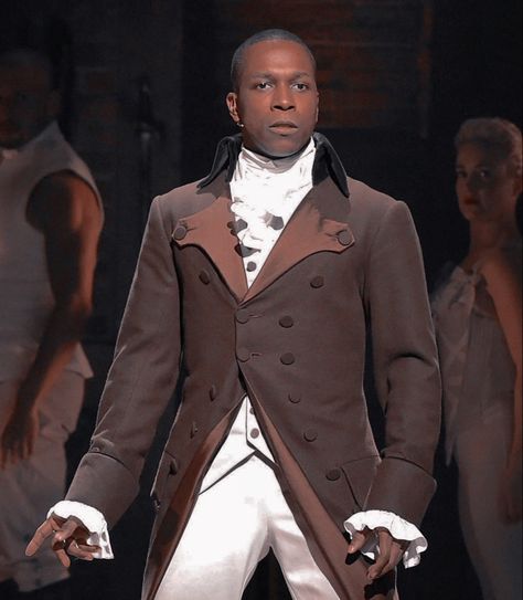 Hamilton Aaron Burr, Hamilton Characters, Hamilton Party, Hamilton Aesthetic, Marquis De Lafayette, Hamilton Photos, Smart Person, Leslie Odom, Leslie Odom Jr