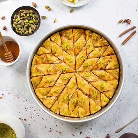 Turkish Pistachio Baklava Recipe Turkish Pistachio Baklava Recipe, Turkish Baklava Recipe, Pistachio Baklava Recipe, Baklava Pistachio, Pistachio Baklava, Turkish Sweets, Baklava Recipe, Gourmet Food Store, Phyllo Dough