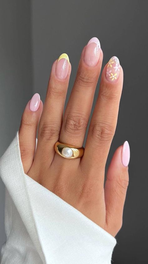 Classic Nail Designs, Unghie Sfumate, Nagel Tips, Simple Gel Nails, Summery Nails, Classic Nails, Cute Gel Nails, Pastel Nails, Pretty Acrylic Nails