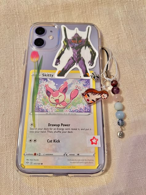 Pokemon Phone Case, Clear Phone Case Design, Kartu Pokemon, Creative Iphone Case, Phone Case Inspo, Diy Case, Iphone Obsession, Iphone Case Stickers, Kawaii Phone Case