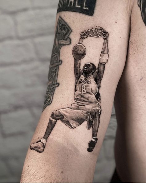 @g.yawny Kobe Bryant Tattoo Ideas, Kobe Bryant Tattoo, Kobe Tattoo, Jordan Tattoo, Skeleton Hand Tattoo, Tattoo Artwork, Greek Tattoos, Black Mamba, Tattoo Styles