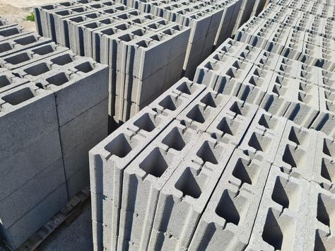 Paver Molds, Direct Painting, Brick Molding, Concrete Block, Concrete Molds, Wallpaper Doodle, Concrete Projects, Construction Design, Concrete Blocks