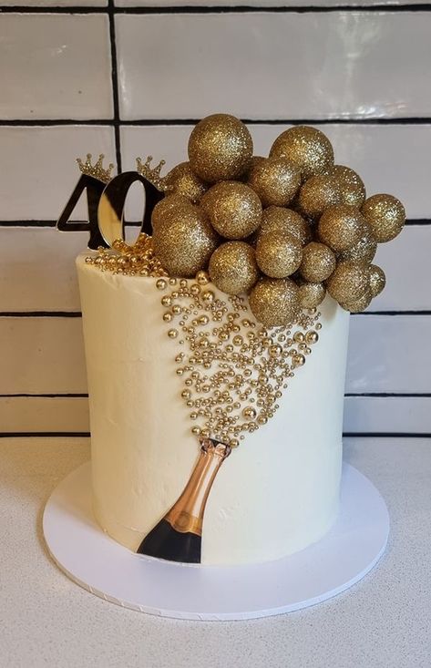 40th Birthday Cake For Women, Birthday Cake For Women, Cake For Women, Friends Birthday Cake, Wedding Shower Cakes, 40th Birthday Cake, Gold Birthday Cake, 33rd Birthday, Adult Birthday Cakes