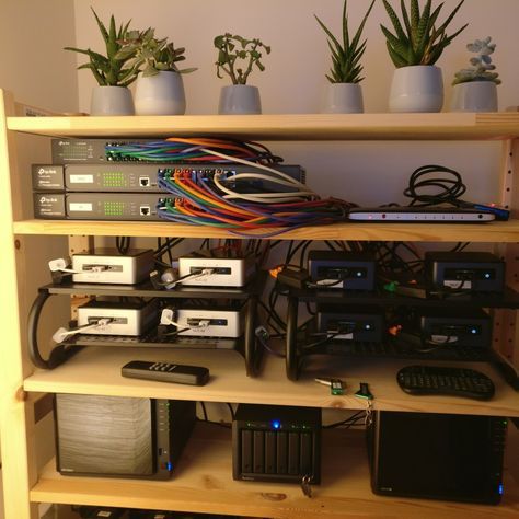 Home Server Rack, Hacker Room, Custom Computer Case, Diy Rack, Dream House Aesthetic, Home Lab, Custom Computer, Server Rack, New Technology Gadgets