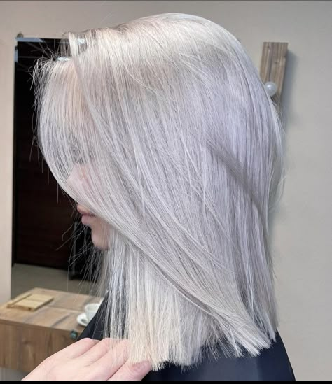 Hair Color Platinum Silver, Silver Medium Hair, White Silver Blonde Hair, Ice Blonde Hair Short, Ice Color Hair, Silvery White Hair, Platinum Gray Hair Silver White Blonde, Bad Blonde Hair Dye Job, Platinum Blonde Hair Grey