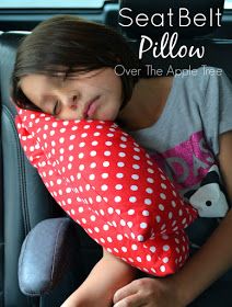 Travel Pillow Diy, Diy Car Seat Cover, Travel Pillow Pattern, Seat Belt Pillow, Car Seat Pillow, Nice Ideas, Road Trip With Kids, Seat Belt Cover, Travel Diy