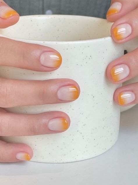 Korean Spring Nails, Short Ombre Nails, Mani Designs, Korean Nail Art, Milky Nails, Fun Nail Colors, Minimalist Nail Art, New Nail Designs, Modern Nails