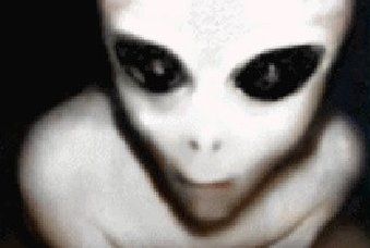 Alien Close Up Recent Ufo Sightings, Alien Pictures, Alien Spacecraft, Creepy Core, Curiosity Rover, Grey Alien, Aliens And Ufos, Alien Races, Ufo Sighting