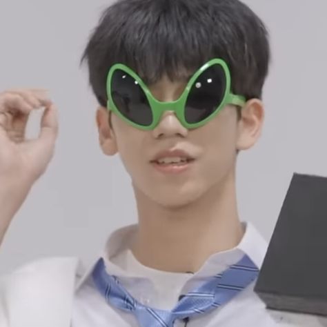 Alien Glasses, Haemin 8turn, 8turn Haemin, Shades, Quick Saves