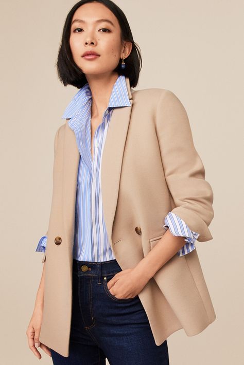 Our new favorite layer: a soft-yet-structured knit that you'll never want to take off. Notched lapel. Long sleeves. Two-button front. Front patch pockets. Camel Blazer Outfit, Camel Blazer, Blazer Women, Knitted Suit, Beige Blazer, Sweater Blazer, Long Blazer, Knit Blazer, Blazer With Jeans