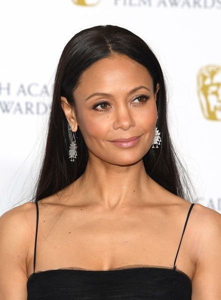 Newton Photo, Thandie Newton, Black Entertainment, House London, Black Actors, Ageless Style, Royal Albert Hall, Makeup Styles, Melanin Poppin