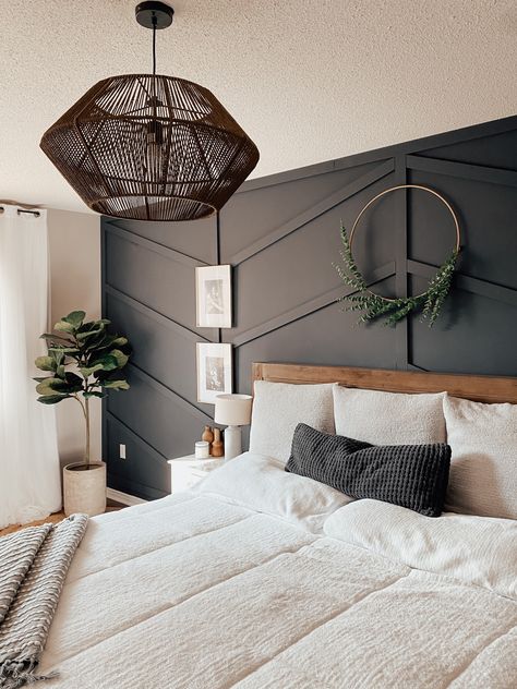 Wall Wooden Design, Wood Feature Wall Bedroom, Wood Wall Bedroom, Bedroom Back Wall, Charcoal Grey Bedrooms, Gray Accent Wall Bedroom, Wood Accent Wall Bedroom, Charcoal Bedroom, Wood Walls Bedroom