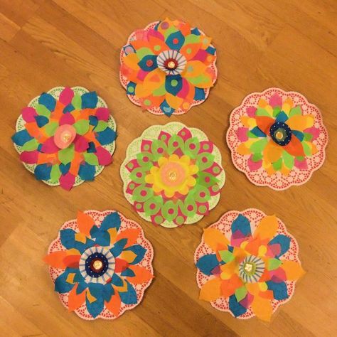 Rangoli Decorations for Diwali (November 2013) – Hannah's Art Club Decorations For Diwali, Diwali Craft For Children, Diwali For Kids, Fireworks Craft For Kids, Diwali Activities, Fireworks Craft, India Crafts, Day Festival, Rangoli Patterns