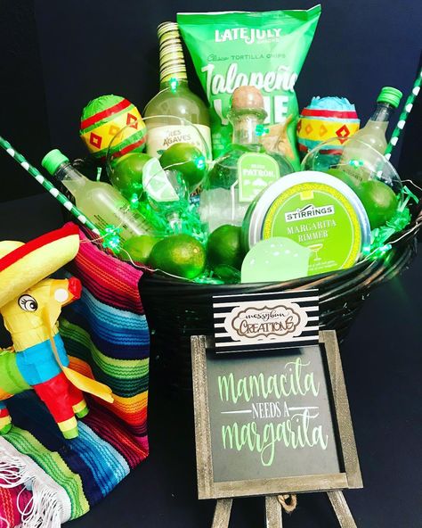 Margarita Basket Ideas For Raffle, Margarita Raffle Basket Ideas, Diy Margarita Gift Basket, Margarita Basket Ideas, Margarita Gift Basket Ideas, Margarita Basket, Margarita Gift Basket, Liquor Bags, Bingo Fundraiser