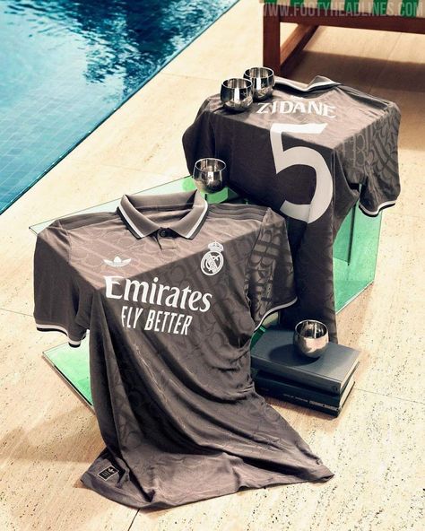 Real Madrid 24-25 Third Kit Released - Footy Headlines Real Madrid 3rd Kit, Real Madrid Third Kit, Zinedine Zidane Real Madrid, Real Madrid Kit, Real Madrid Club, Zinedine Zidane, The Kit, Football Outfits, Football Kits