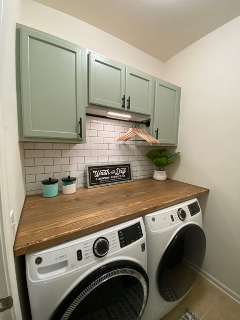 Laundry Colour Schemes, Green Utility Room Ideas, Laundry Room Design Green, Laundry Room Ideas Sage Green, Pewter Green Laundry Room, Sage Green Laundry Room Walls, Earthy Laundry Room, Laundry Room Ideas Front Loaders, Sage Green Laundry Room