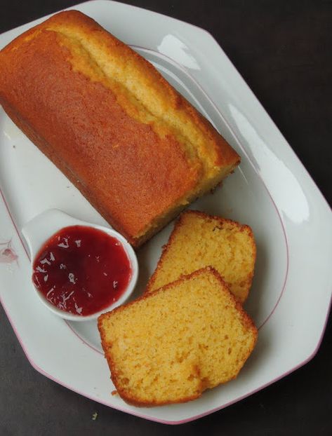 Zimbabwe Mupotohayi, Chimodho Chimodho Recipe, Mealie Bread, Zimbabwe Food, Corn Flour Recipes, Cornmeal Bread, Africa Food, Corn Bread Recipe, Classic Cake, Gluten Free Sugar Free