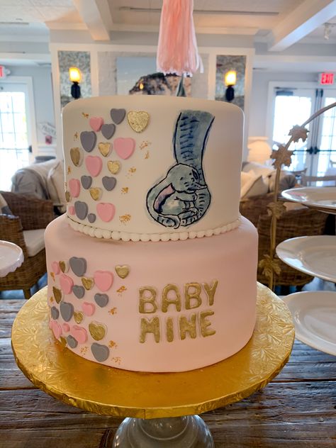 Dumbo Girl Baby Shower Theme, Dumbo Baby Shower Cake, Dumbo Baby Shower Theme Boys, Dumbo Themed Baby Shower Ideas, Dumbo Gender Reveal, Dumbo Baby Shower Ideas, Disney Baby Shower Ideas, Dumbo Baby Shower Theme, Disney Baby Shower Themes