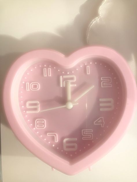 Pink Telephone Aesthetic Vintage, Pink Clock Aesthetic, Cute Clock Icons, Pink Object, Pink Objects, Pink Clock, Pink Telephone, Pink Pictures, Rooms Decoration