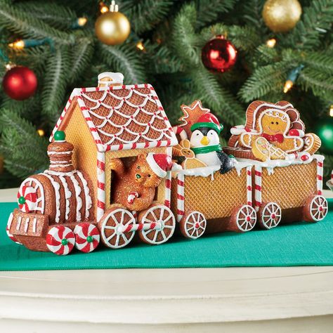 Gingerbread Classroom, Cardboard Gingerbread House, Gingerbread House Patterns, Gingerbread Train, 귀여운 음식 그림, Gingerbread House Decorations, Christmas Gingerbread House, Xmas Lights, Christmas Sweets