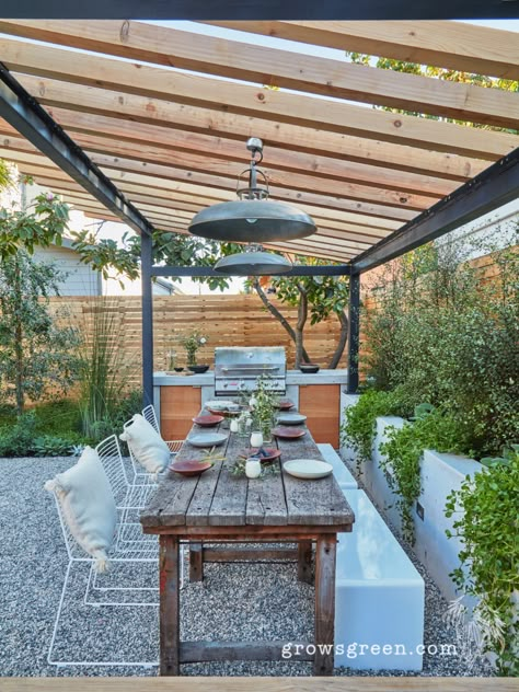 A Garden for Wolf-Time & Entertaining — Growsgreen Landscape Design Terrasse Med Tak, Hardscaping Ideas, Arizona Backyard, Backyard Dining, Hardscape Design, Pergola Design, Backyard Pergola, Landscape Designs, Pergola Plans