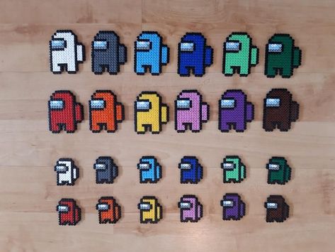 Hamma Beads Ideas, Hama Beads Design, Perler Bead Templates, Diy Perler Bead Crafts, Perler Crafts, Hama Beads Patterns, Diy Perler Beads, Bead Charms Diy, Melting Beads