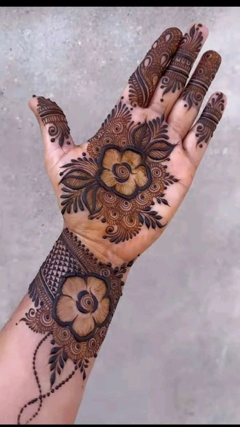 Pakistani Mehndi Designs, Mehndi Designs 2018, Rose Mehndi Designs, Mehndi Designs For Kids, Simple Mehndi Designs Fingers, Very Simple Mehndi Designs, Mehndi Designs Front Hand, Latest Simple Mehndi Designs, Circle Mehndi Designs