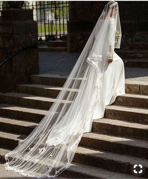 Harry And Meghan Wedding, Meghan Markle Wedding Dress, Harry Wedding, Royal Wedding Gowns, Meghan Markle Wedding, Prins Harry, Princess Meghan, Prince Harry And Megan, Prinz Harry