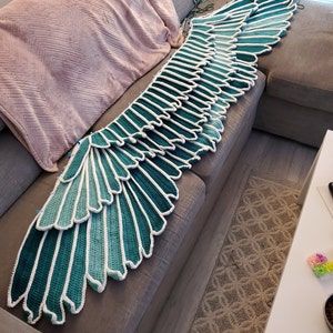 Crochet Wings Shawl, Wing Crochet Pattern, Wing Crochet, Wing Shawl, Wings Tutorial, Crafty Intentions, Crochet Feather, Crochet Bat, Crochet Shawl Pattern