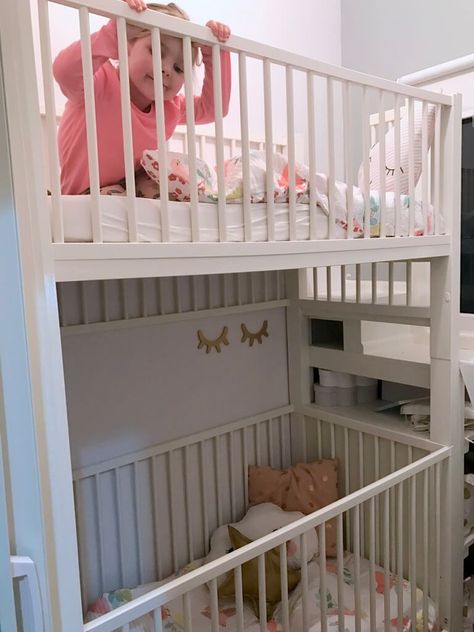 Crib bunk bed hacked from IKEA GULLIVER cots Baby Bunk Beds, Bunk Bed Hacks, Bunk Bed Crib, Bunk Beds For Girls Room, Ikea Bunk Bed, Bunk Beds Small Room, Toddler Bunk Beds, Girls Bunk Beds, Diy Bunk Bed