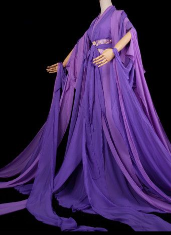 Purple Fairy Hanfu Purple Hanfu, Ninja Outfit, Purple Fairy, Fairy Clothes, Fantasy Costumes, Dreamy Dress, Japanese Outfits, Chinese Dress, Fairy Dress