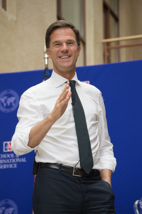 https://flic.kr/p/EWrbgg | DSC_0210 | Prime Minister of the Netherlands, and current President of the European Union, Mark Rutte at American University Groom Suit Black, Mark Rutte, American University, European Men, Cool Pictures For Wallpaper, American Universities, Nicolas Cage, Groom Suit, European Union