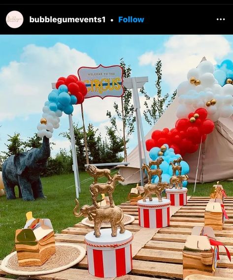 25 Adorably Cute Baby Shower Centerpiece Ideas Circus Party Centerpieces, Carnival Party Centerpieces, Circus Baby Shower Theme, Circus Birthday Theme, Baby Shower Centerpiece Ideas, Circus Centerpieces, Carnival Centerpieces, Blue And Gold Party, Vintage Circus Birthday Party