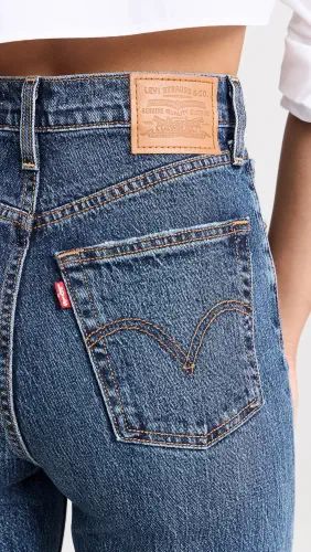 Levi's Ribcage Full Length Jeans | Shopbop Levi 501 Jeans Women Outfit, Pragmatic Utopia, Levis Jeans Outfit, Levi Jeans Outfit, Levi's Ribcage, Full Length Jeans, Levis Straight Leg Jeans, Mos Def, 2024 Wishlist