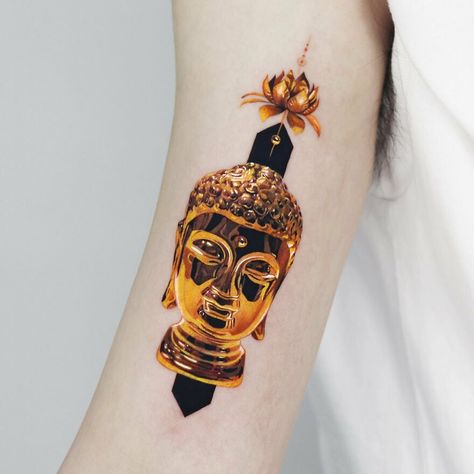 Religion Tattoos, Tattoo Gold, Spirit Tattoo, Gold Buddha, Tattoo Expo, Street Tattoo, Buddha Tattoo, Gold Tattoo, Spiritual Tattoos