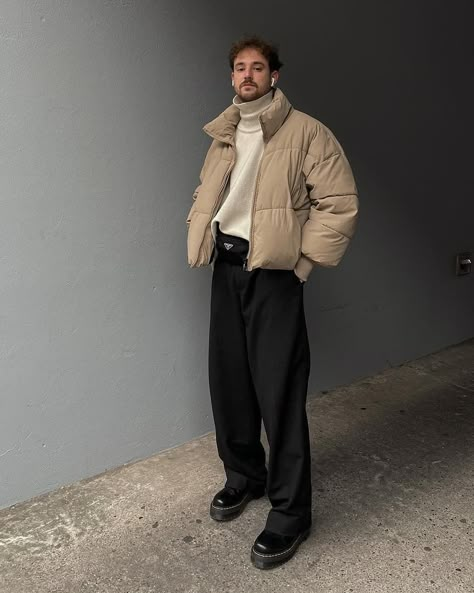 Turtle Neck Outfit Men Streetwear, Winter Turtleneck Outfits, Caption Pictures, Turtle Neck Outfit Men, Turtle Neck Outfits, Turtleneck Outfit Men, Turtleneck Outfits, Male Wardrobe, Fashion Aesthetic Outfits