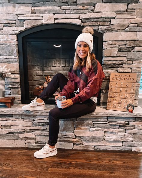 Instagram Lately Club C Double Reebok Outfit, Reebok Club C Double Outfit, Club C Double Reebok, Reebok Club C Double Sneaker, Reebok Outfit, Reebok Club C Double, Wishlist Ideas, Sporty Fashion, Top Fashion Bloggers