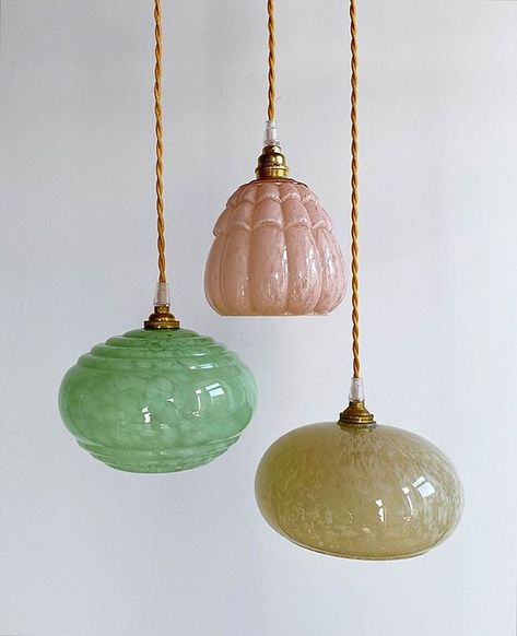 martine • lovmint (@lovmint) • Instagram photos and videos Diy Suspension Luminaire, Mood Board Living Room, Ceiling Lamp Living Room, Art Deco Lights, Hippie Crafts, Globe Vintage, Lustre Vintage, Globe Lamp, Lampe Vintage