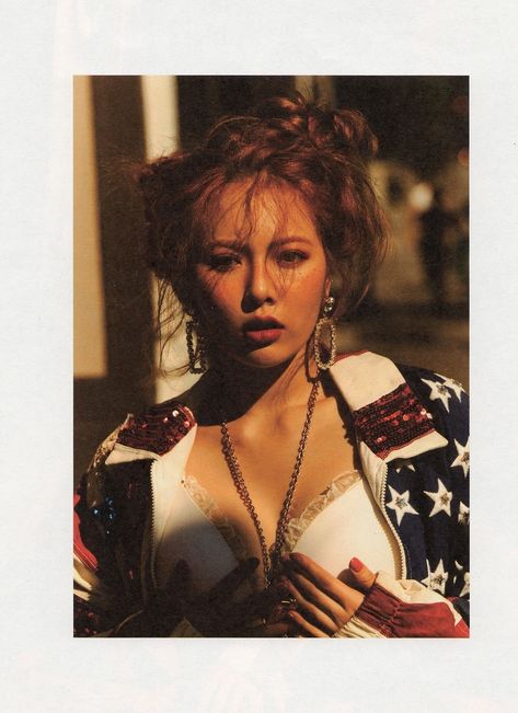 '199x' triple h ep photobook scan Hyuna Triple H, Uee After School, Hyuna Photoshoot, Seungyeon Kara, Hyuna And Edawn, Room Collage, Oppa Gangnam Style, Hyuna Kim, Hyun A